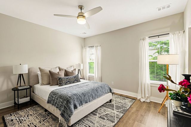 243 Stonecrest Cir, Nashville, TN 37209