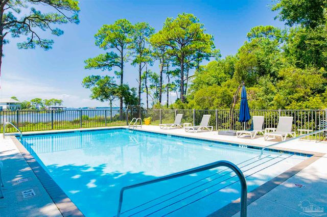 16278 Narwhal Dr, Pensacola, FL 32507