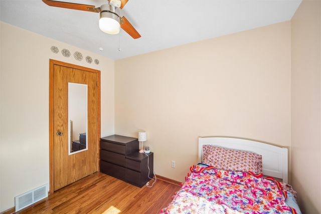 3821 SE 15th Court, Des Moines, IA 50320