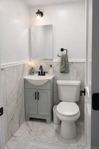 118 Forest Avenue, Glen Cove, NY 11542