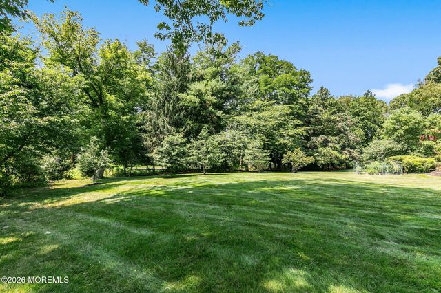 23 Seedling Drive, Colts Neck, NJ 07722