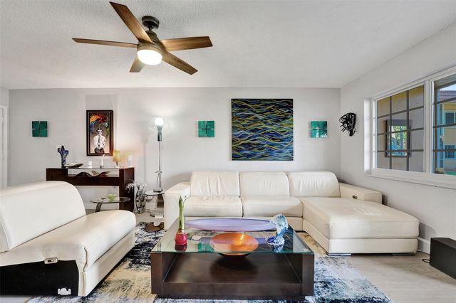 1930 NE 2nd Ave 102L, Wilton Manors, FL 33305