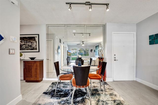 1930 NE 2nd Ave 102L, Wilton Manors, FL 33305