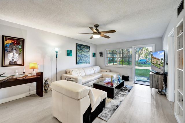 1930 NE 2nd Ave 102L, Wilton Manors, FL 33305