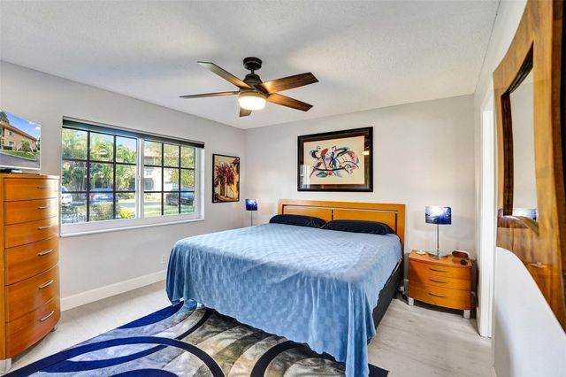 1930 NE 2nd Ave 102L, Wilton Manors, FL 33305