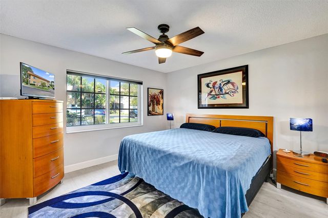 1930 NE 2nd Ave 102L, Wilton Manors, FL 33305