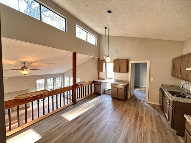 3211 Keller Street, Bacliff, TX 77518