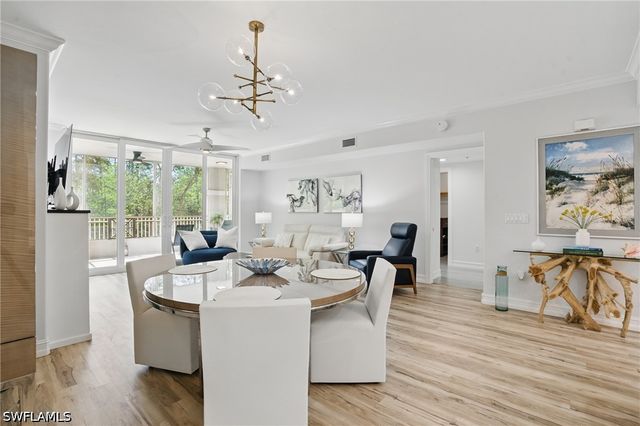 2728 Tiburon BLVD E A-104, Naples, FL 34109