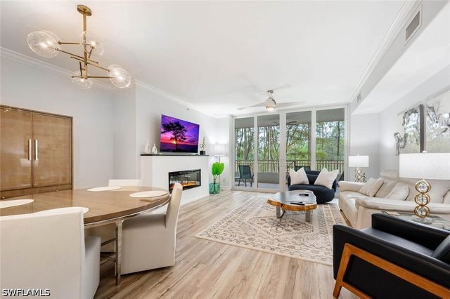 2728 Tiburon BLVD E A-104, Naples, FL 34109