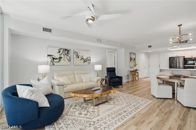 2728 Tiburon BLVD E A-104, Naples, FL 34109