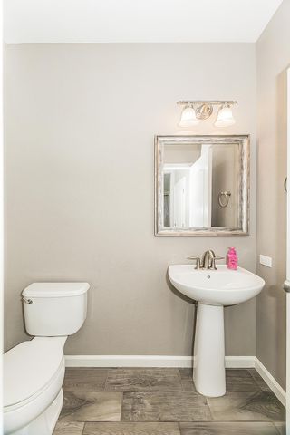 2047 E Makenna Drive, Fresno, CA 93730