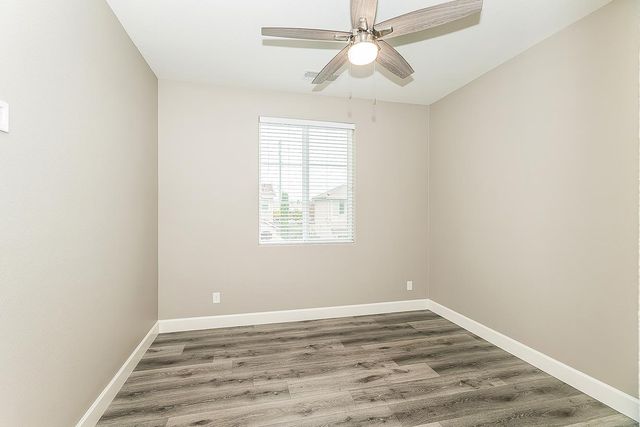 2047 E Makenna Drive, Fresno, CA 93730