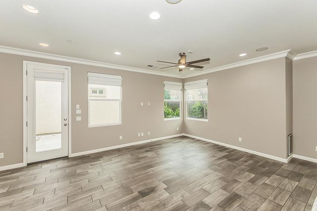 2047 E Makenna Drive, Fresno, CA 93730