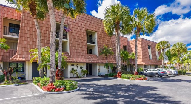 3100 SE Pruitt Road H-104, Port St. Lucie, FL 34952