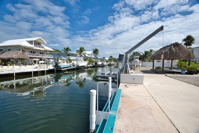 131 Harbor Drive, Plantation Key, FL 33070