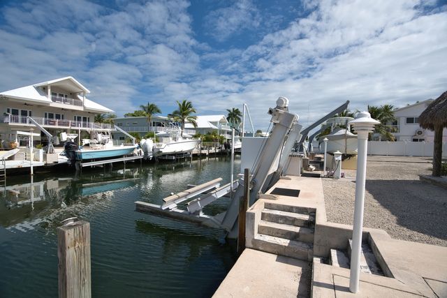 131 Harbor Drive, Plantation Key, FL 33070