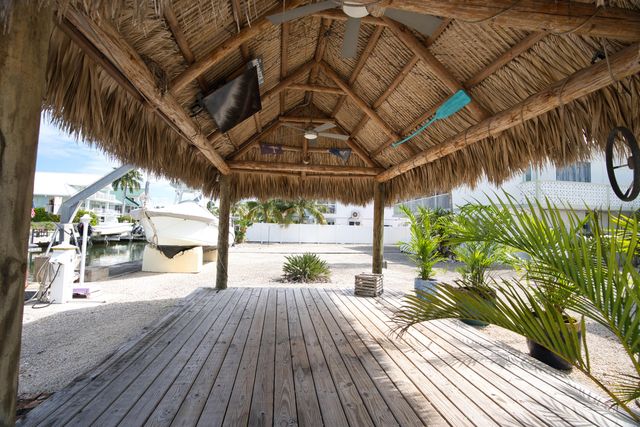 131 Harbor Drive, Plantation Key, FL 33070