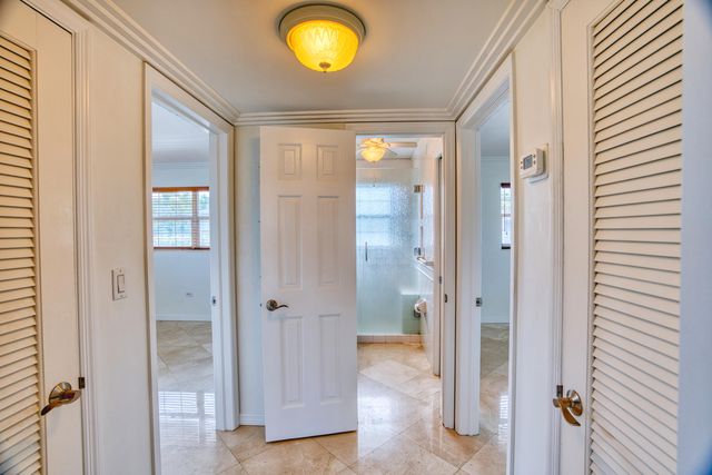 131 Harbor Drive, Plantation Key, FL 33070