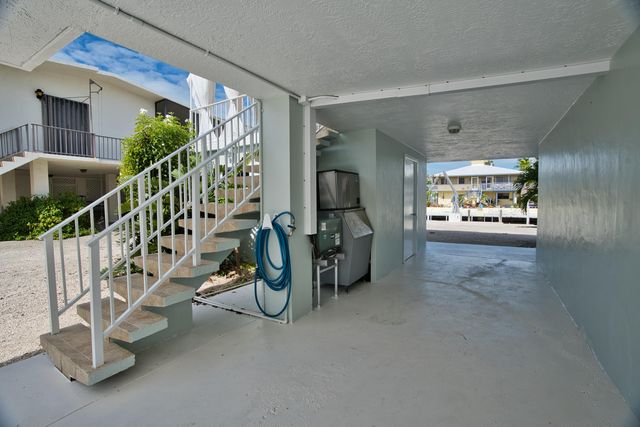 131 Harbor Drive, Plantation Key, FL 33070