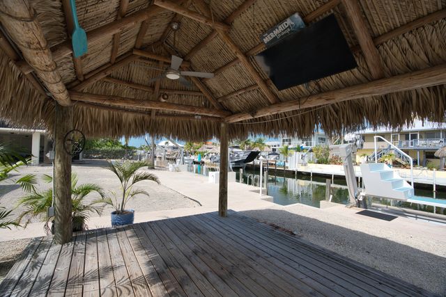 131 Harbor Drive, Plantation Key, FL 33070