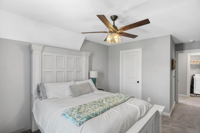 2136 Neill Ln, Cross Plains, TN 37049