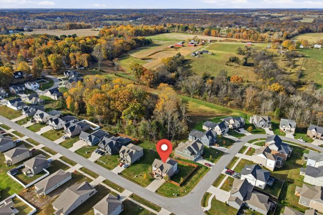 2136 Neill Ln, Cross Plains, TN 37049