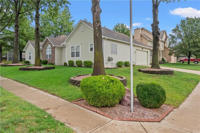 3107 S Cochise Avenue, Independence, MO 64057