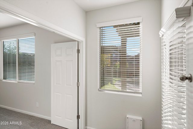 4155 W ACORN VALLEY Trail, New River, AZ 85087