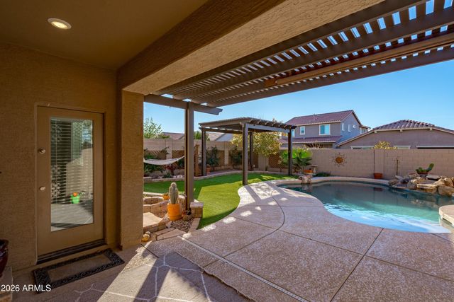 4155 W ACORN VALLEY Trail, New River, AZ 85087