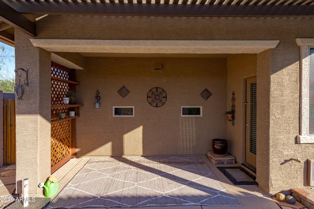 4155 W ACORN VALLEY Trail, New River, AZ 85087