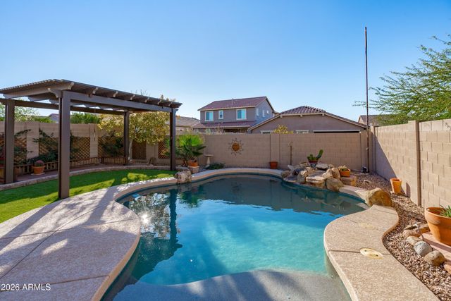 4155 W ACORN VALLEY Trail, New River, AZ 85087