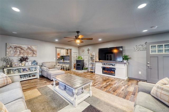 74 James Avenue, Westcliffe, CO 81252