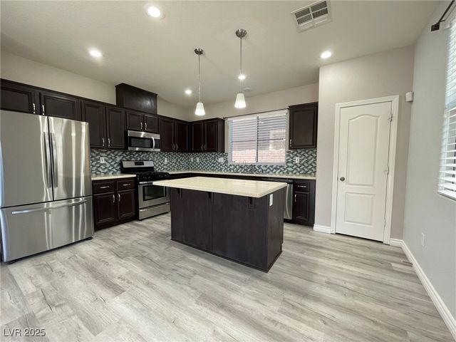 6636 Sand Swallow Street, North Las Vegas, NV 89084