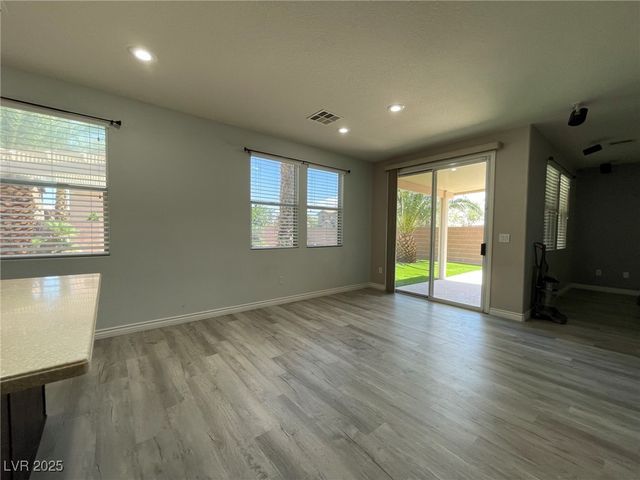 6636 Sand Swallow Street, North Las Vegas, NV 89084