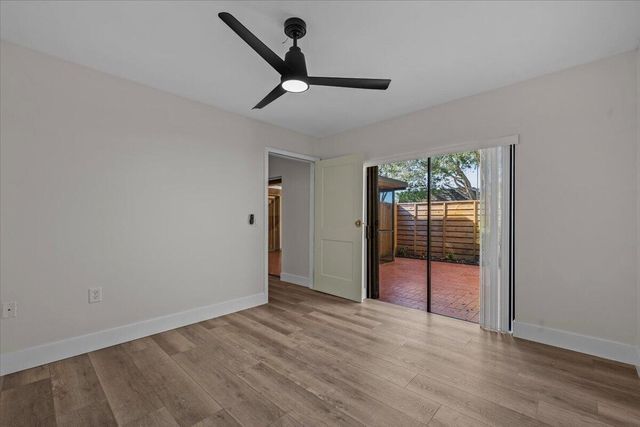 1124 11th Terrace, Palm Beach Gardens, FL 33418