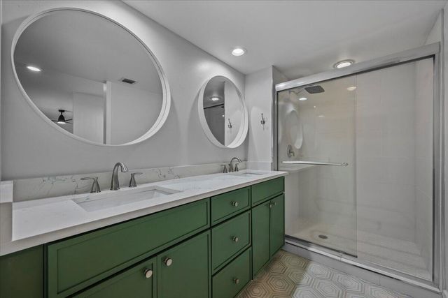 1124 11th Terrace, Palm Beach Gardens, FL 33418