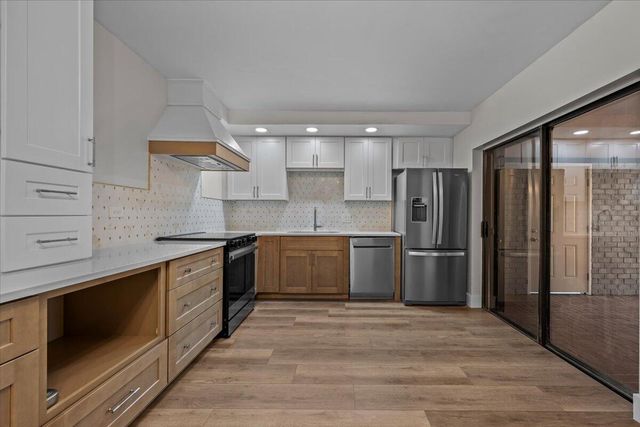 1124 11th Terrace, Palm Beach Gardens, FL 33418