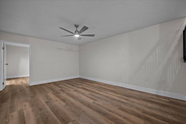 1124 11th Terrace, Palm Beach Gardens, FL 33418