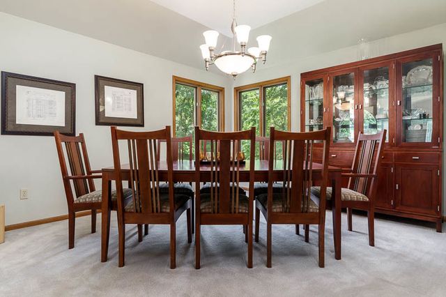 11307 RIDGECREST Drive, Roscoe, IL 61073
