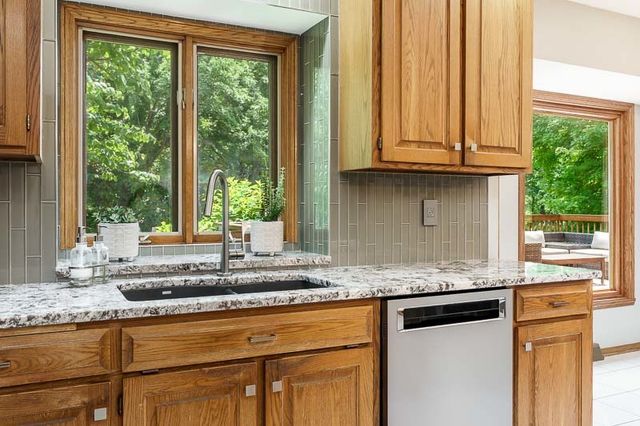 11307 RIDGECREST Drive, Roscoe, IL 61073