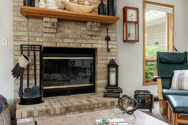 11307 RIDGECREST Drive, Roscoe, IL 61073