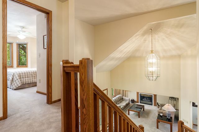 11307 RIDGECREST Drive, Roscoe, IL 61073