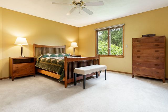 11307 RIDGECREST Drive, Roscoe, IL 61073