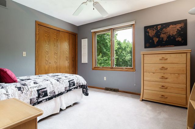 11307 RIDGECREST Drive, Roscoe, IL 61073