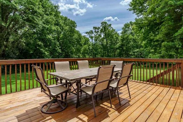 11307 RIDGECREST Drive, Roscoe, IL 61073