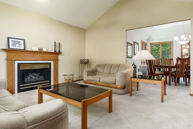 11307 RIDGECREST Drive, Roscoe, IL 61073