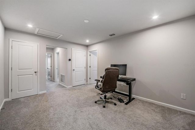 19153 ELSIMONT ISLE, Lutz, FL 33558