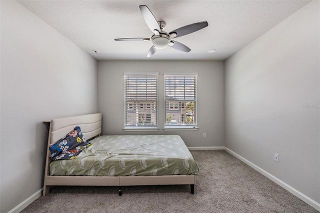 19153 ELSIMONT ISLE, Lutz, FL 33558