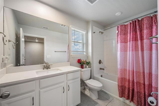 19153 ELSIMONT ISLE, Lutz, FL 33558