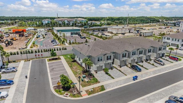 19153 ELSIMONT ISLE, Lutz, FL 33558